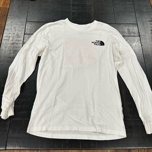 North face men’s long sleeve tshirt. Size medium.